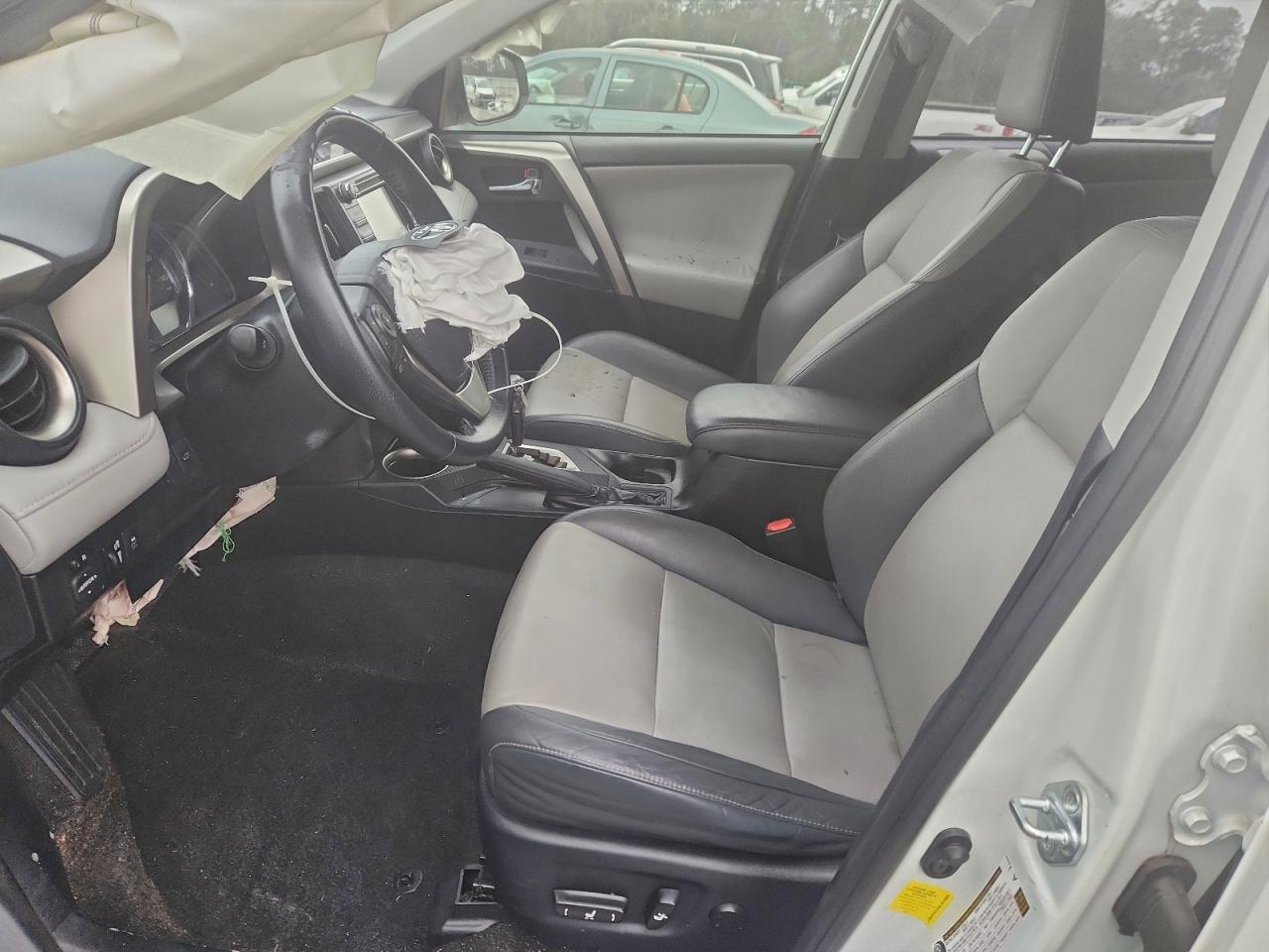 2014 TOYOTA RAV4 LIMITED photo 7