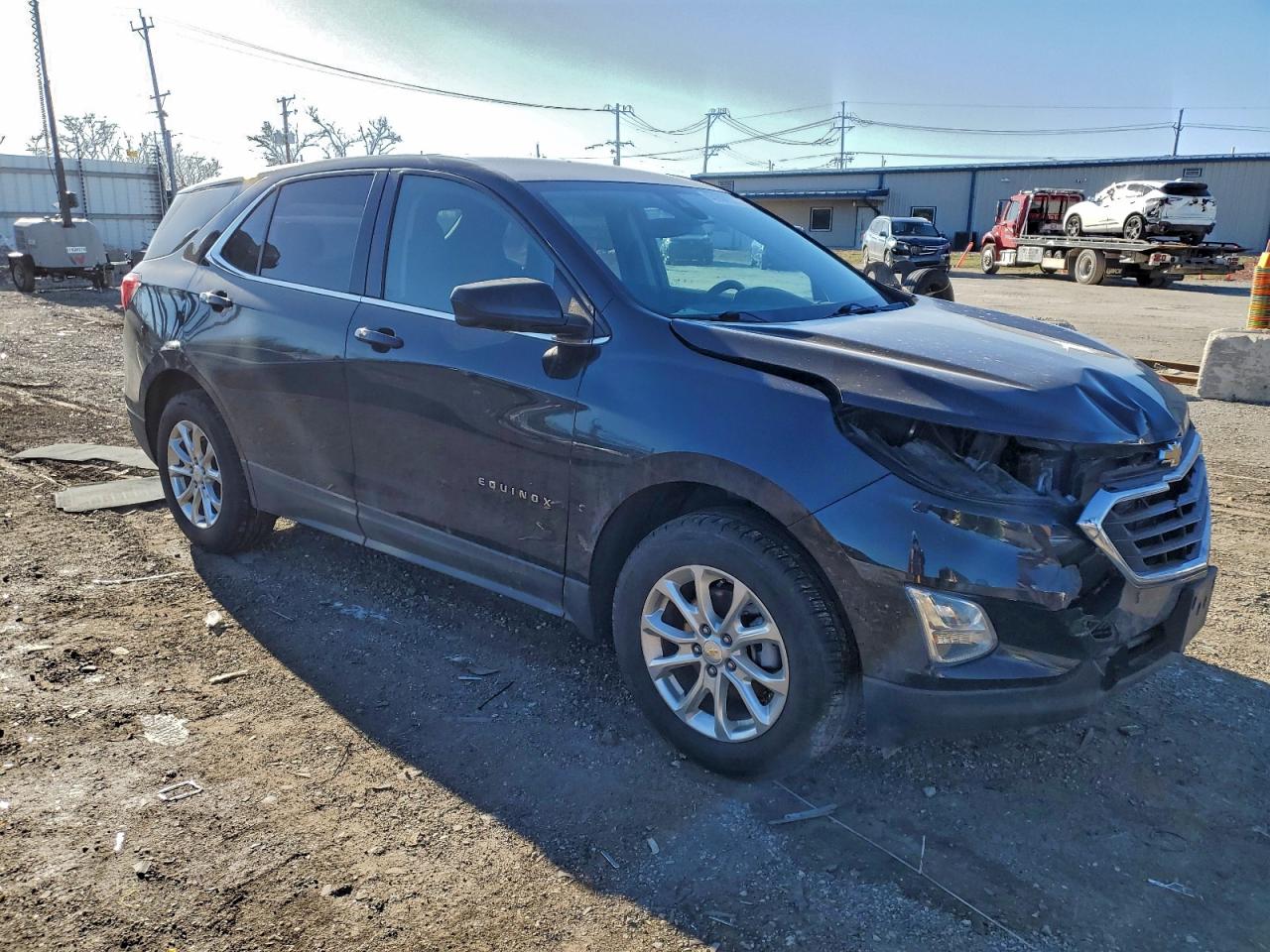 2020 CHEVROLET EQUINOX LT photo 4