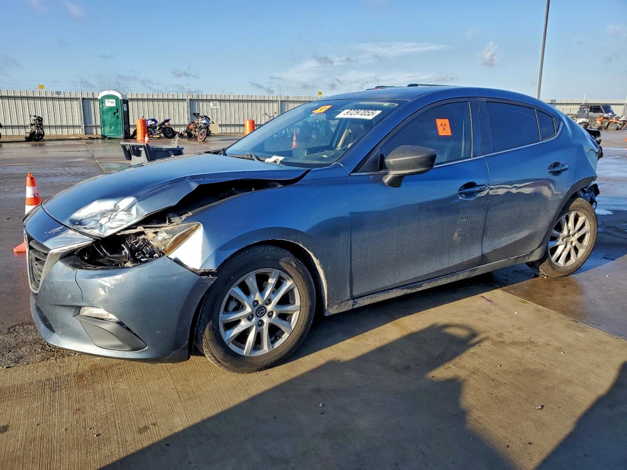 2014 MAZDA 3