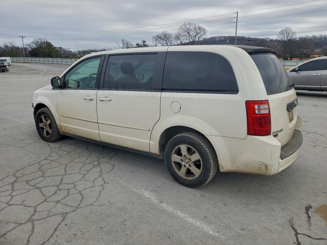 2010 DODGE GRAND CARAVAN SE photo 3