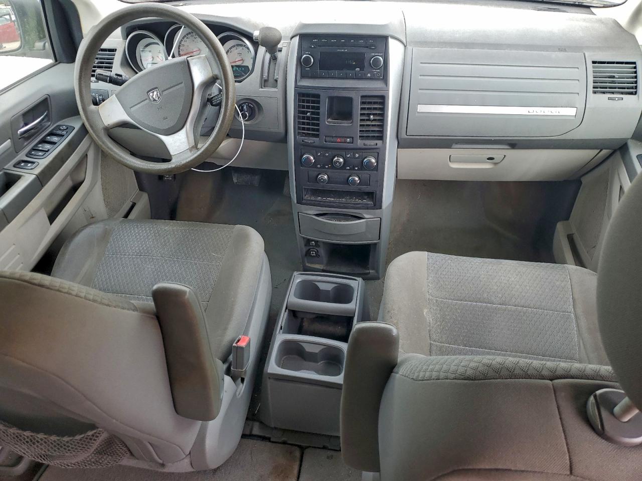 2010 DODGE GRAND CARAVAN SE photo 15