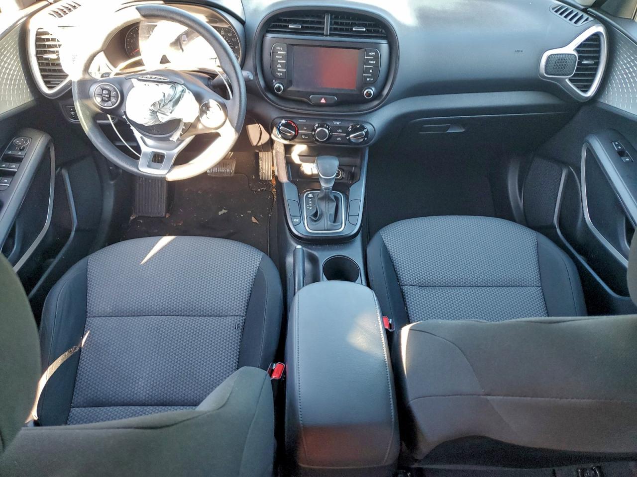 2020 KIA SOUL LX photo 22