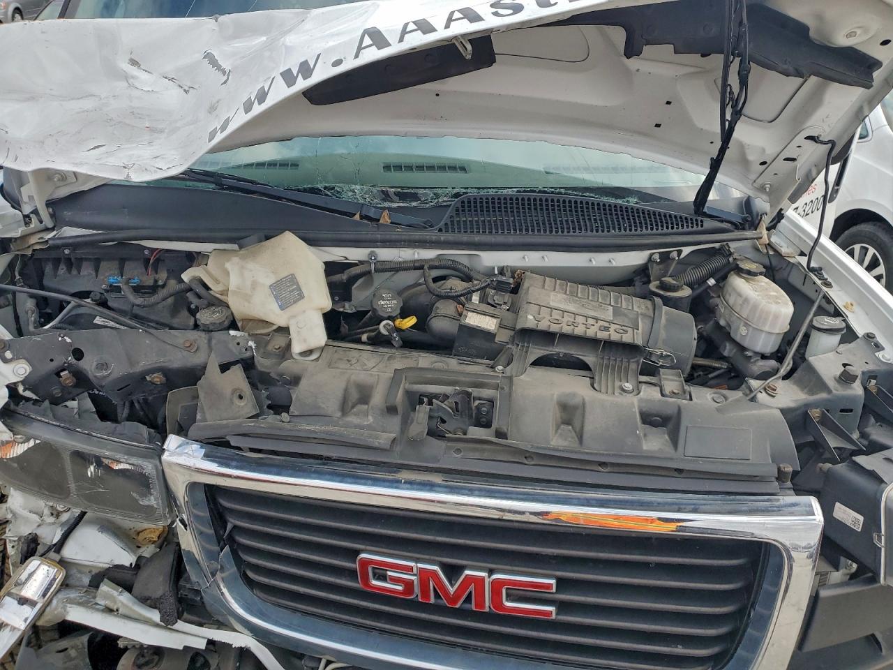 2019 GMC SAVANA G2500 photo 12