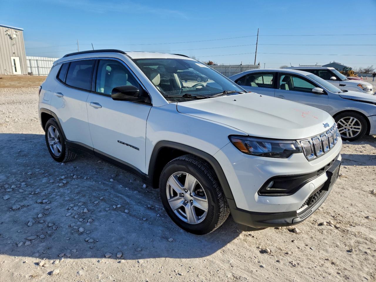 2022 JEEP COMPASS LATITUDE photo 4