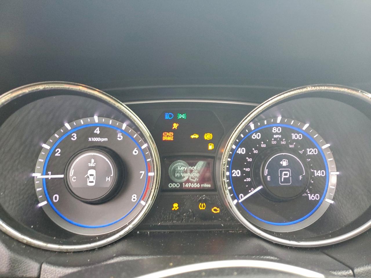 2012 HYUNDAI SONATA SE photo 9