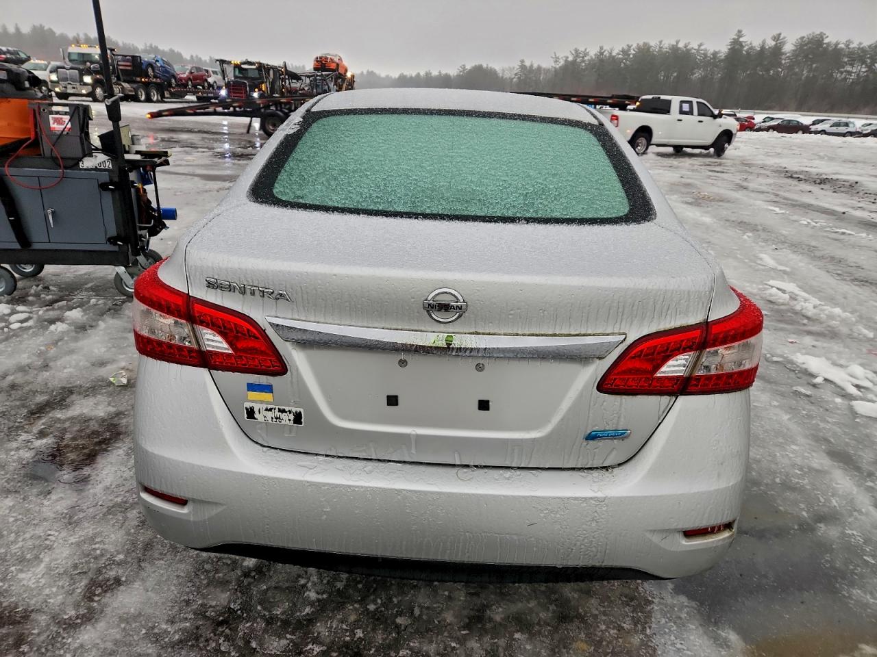 2014 NISSAN SENTRA S photo 11