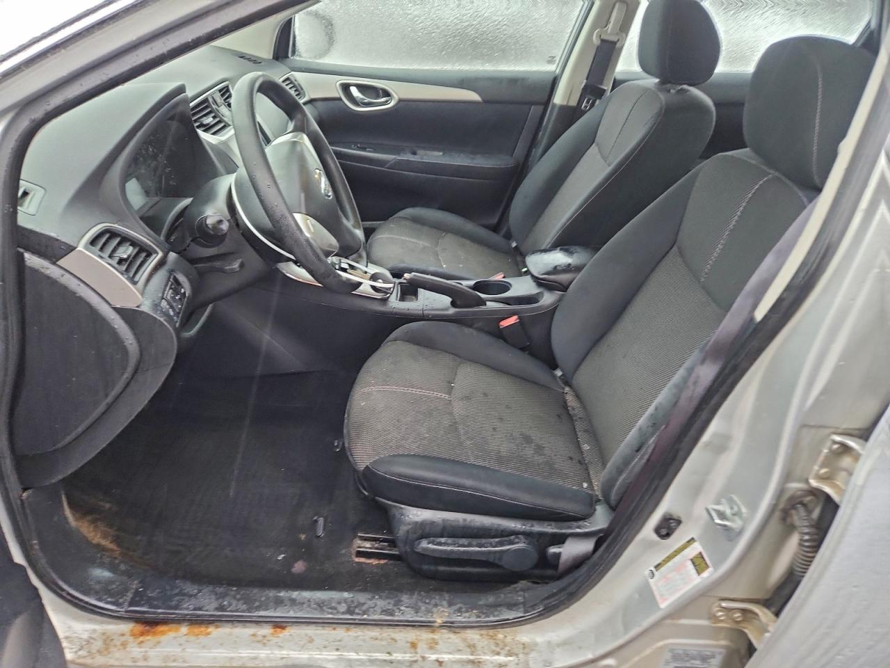2014 NISSAN SENTRA S photo 13