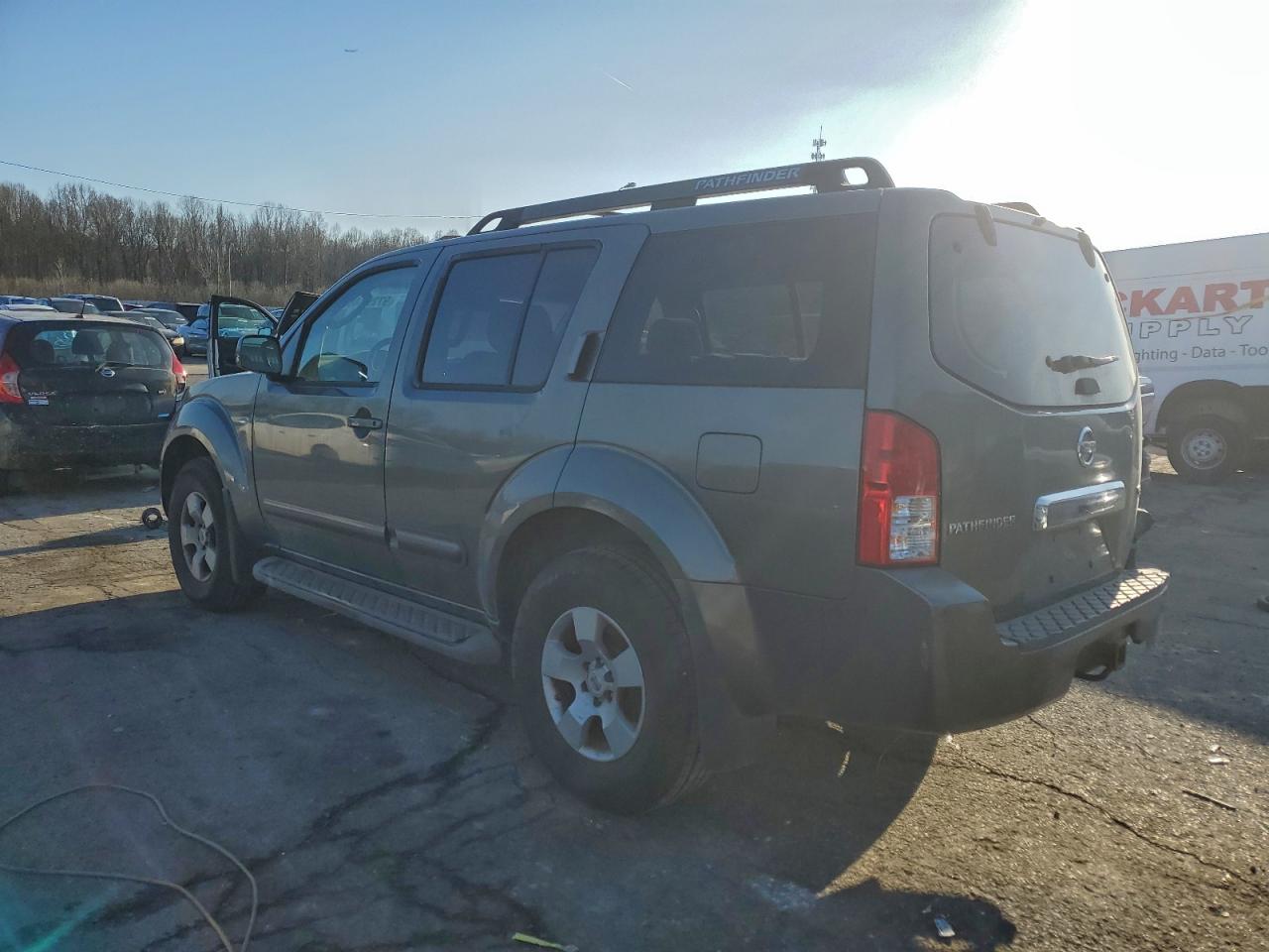 2006 NISSAN PATHFINDER LE photo 4