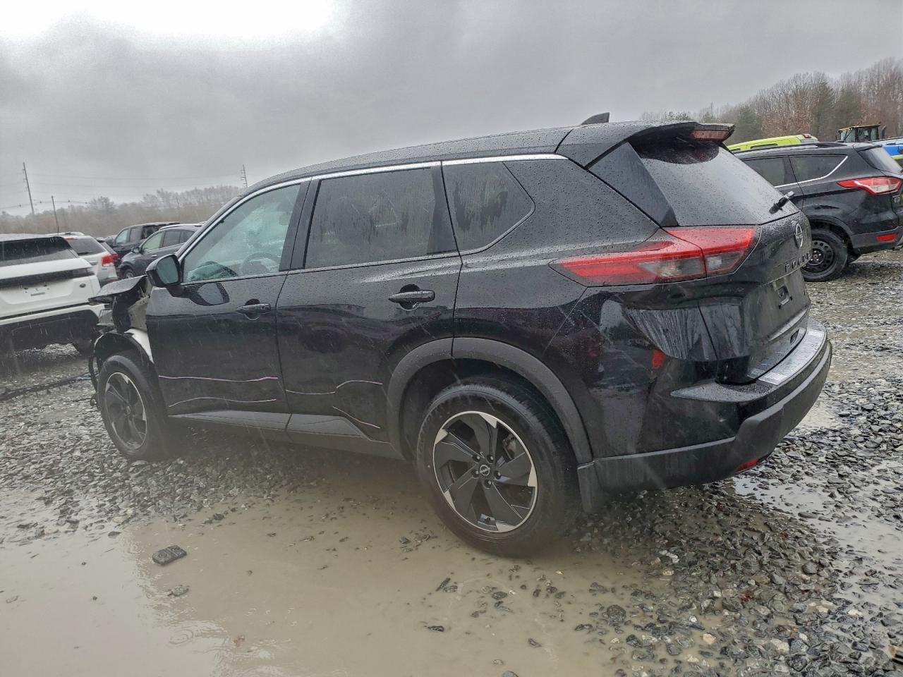 2025 NISSAN ROGUE SV photo 3