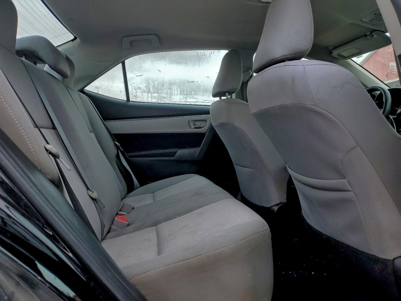 2014 TOYOTA COROLLA L photo 10