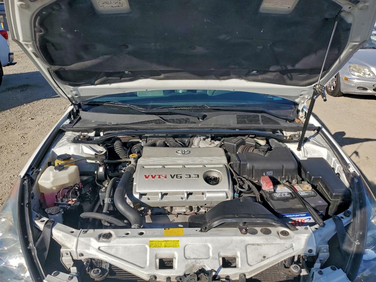 2005 TOYOTA CAMRY SOLARA SE photo 11