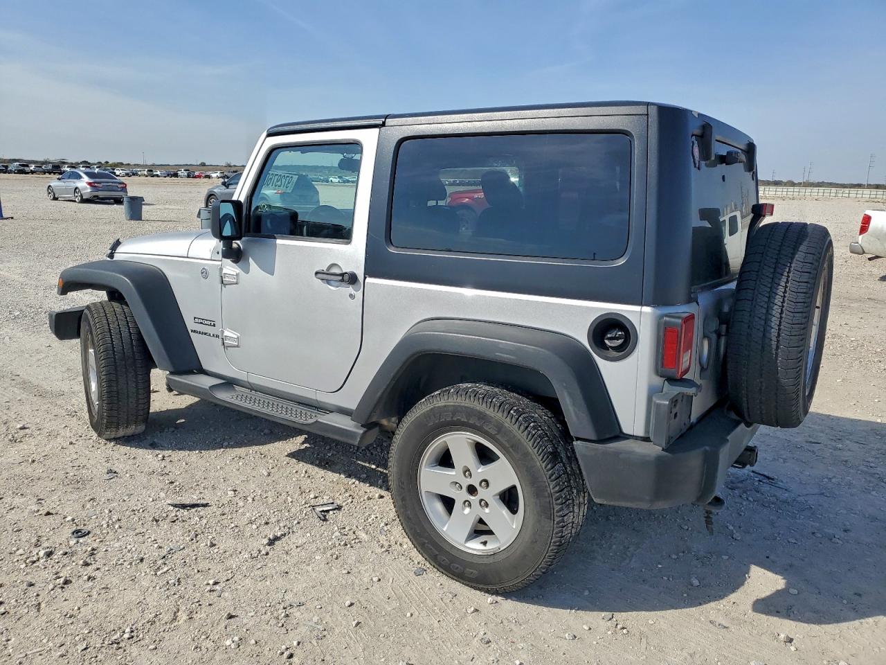 2011 JEEP WRANGLER SPORT photo 2
