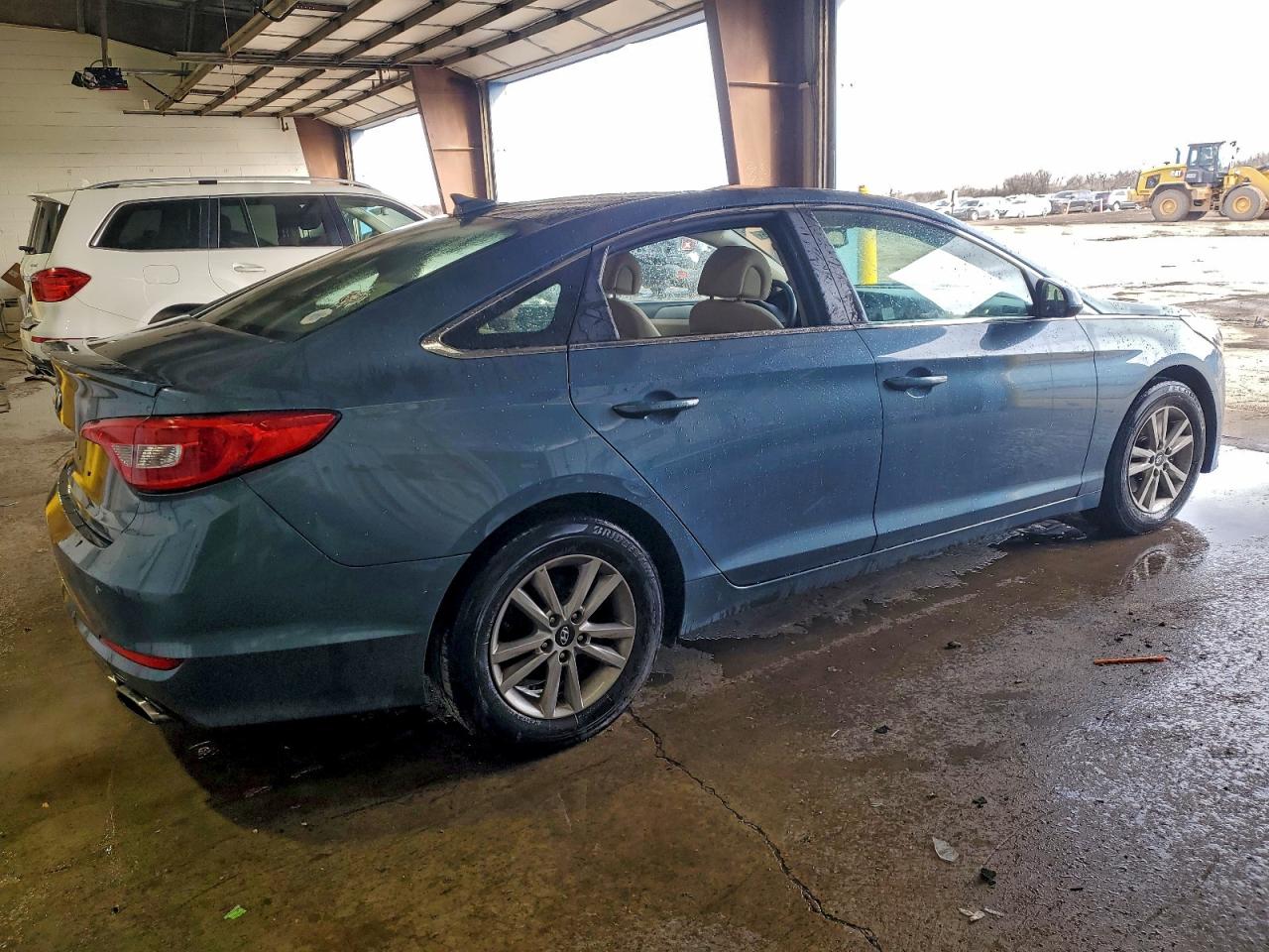 2016 HYUNDAI SONATA SE photo 3
