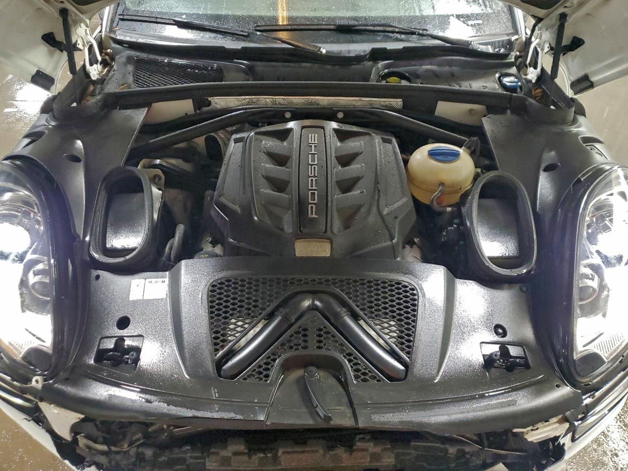 2016 PORSCHE MACAN S photo 11