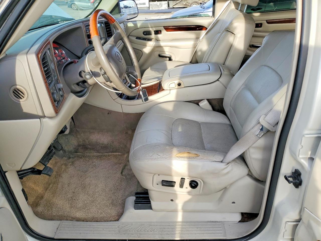 2002 CADILLAC ESCALADE LUXURY photo 18
