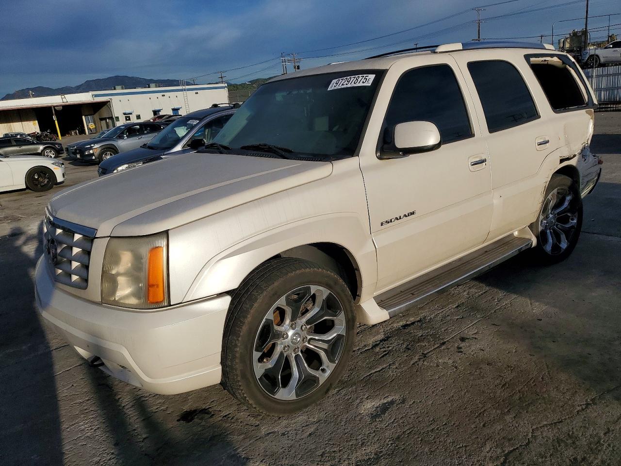 2002 CADILLAC ESCALADE