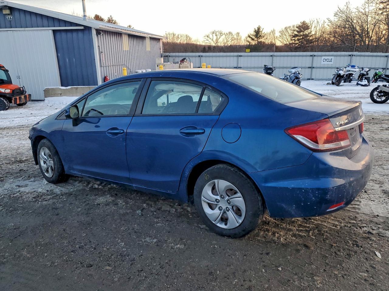 2013 HONDA CIVIC LX photo 3