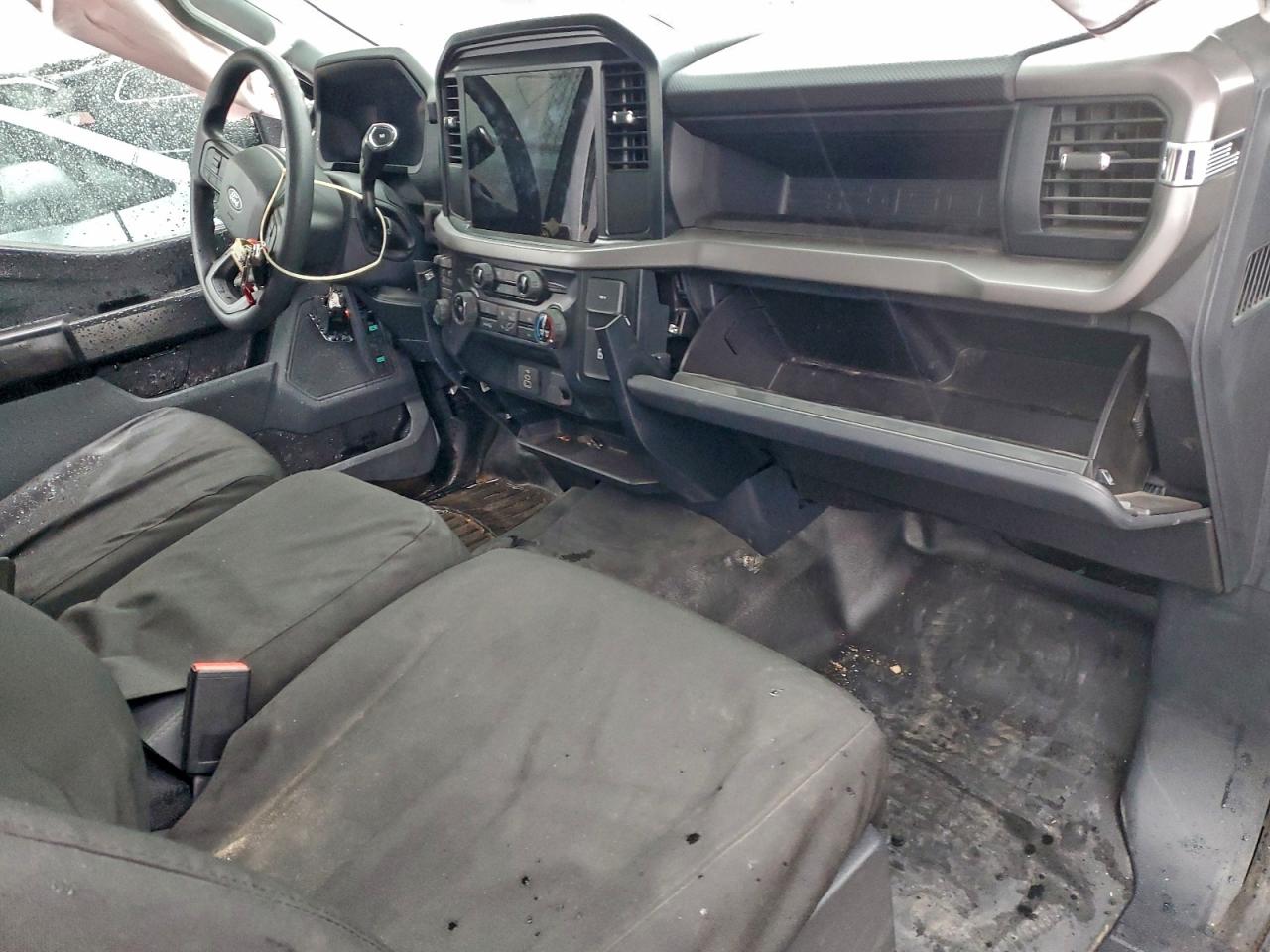 2025 FORD F150 XL photo 8