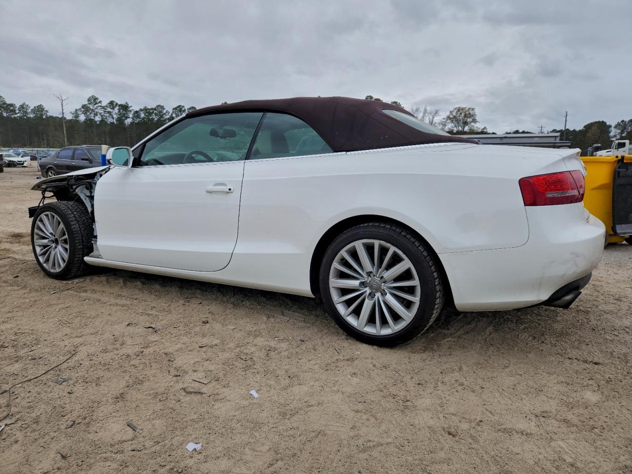 2011 AUDI A5 PREMIUM PLUS photo 2