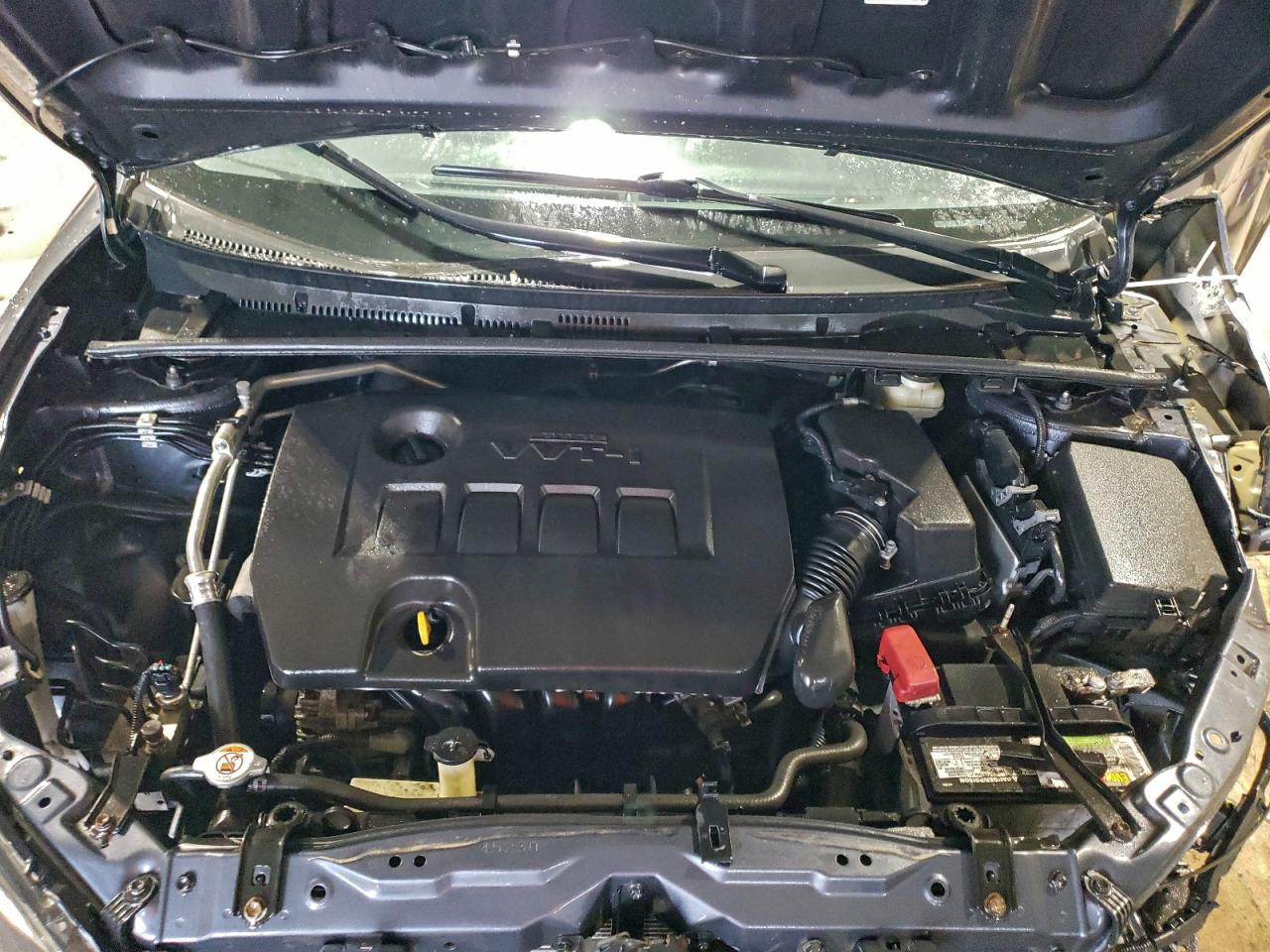 2018 TOYOTA COROLLA LE photo 11
