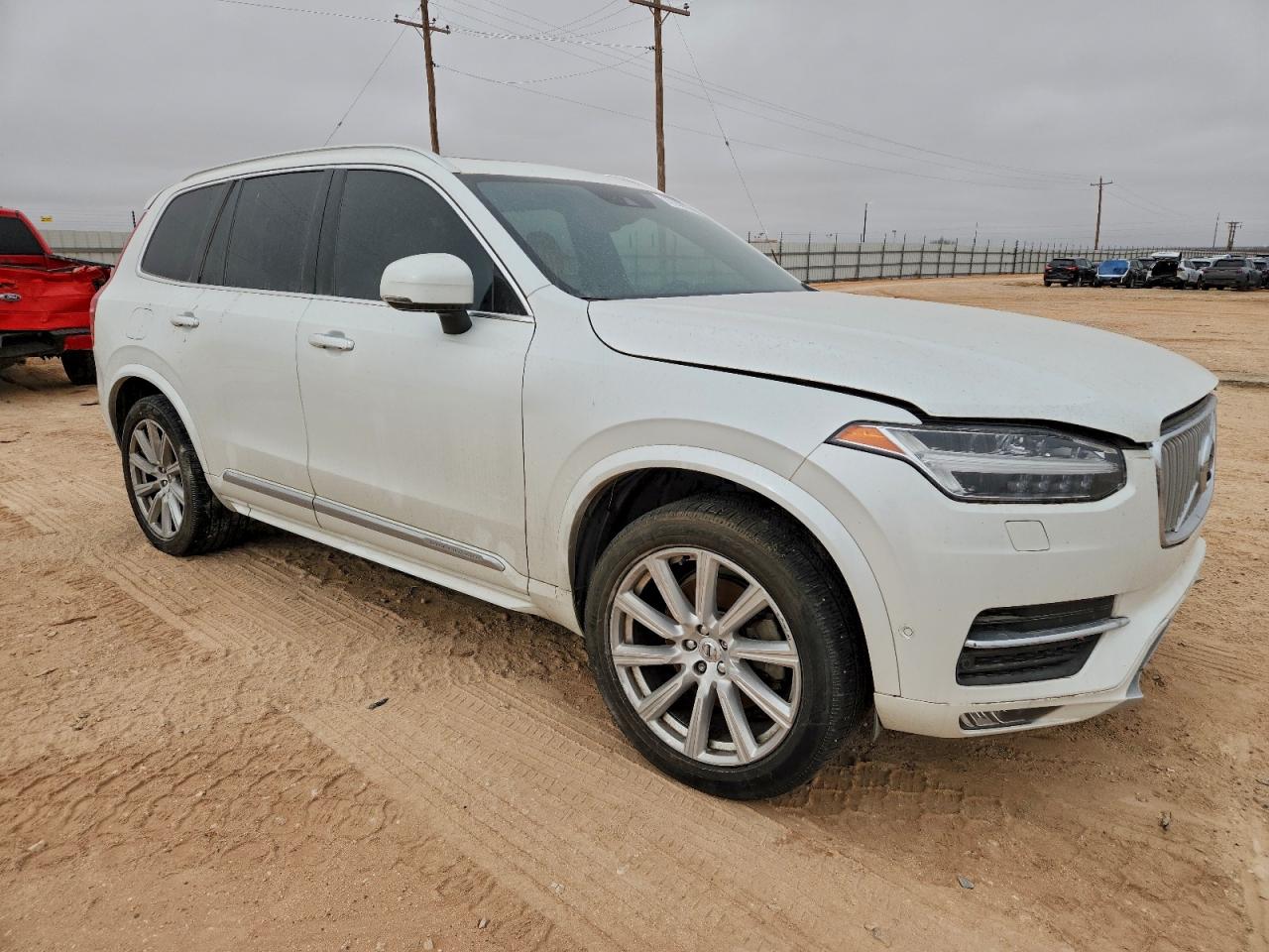 2017 VOLVO XC90 T6 photo 13