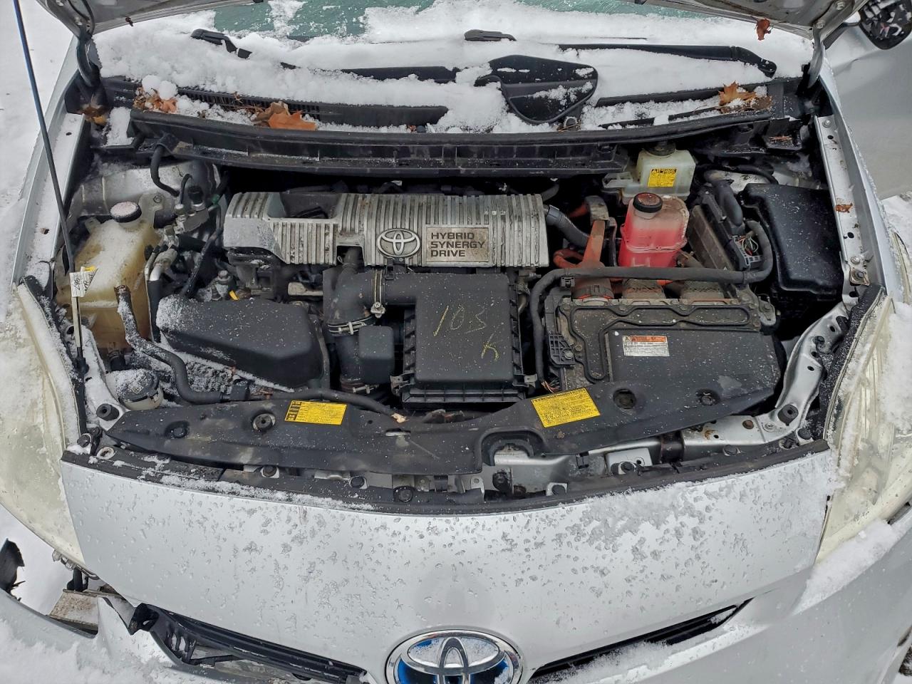 2015 TOYOTA PRIUS photo 21