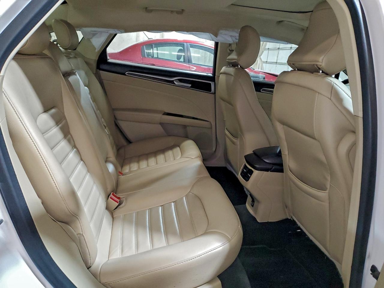 2016 FORD FUSION SE photo 10