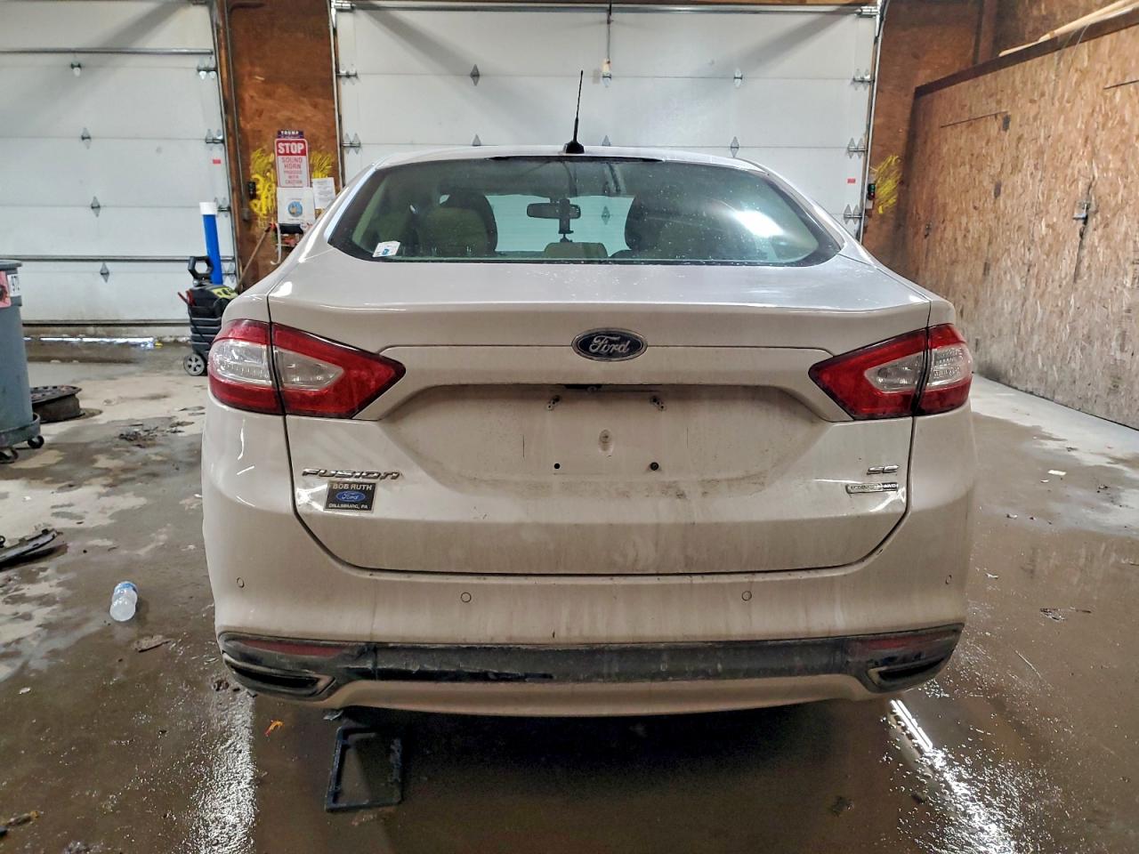 2016 FORD FUSION SE photo 6