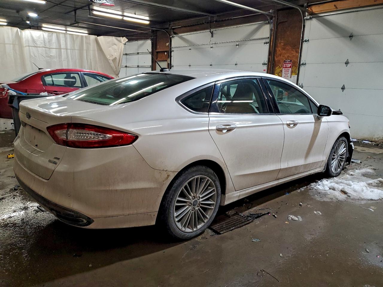 2016 FORD FUSION SE photo 3