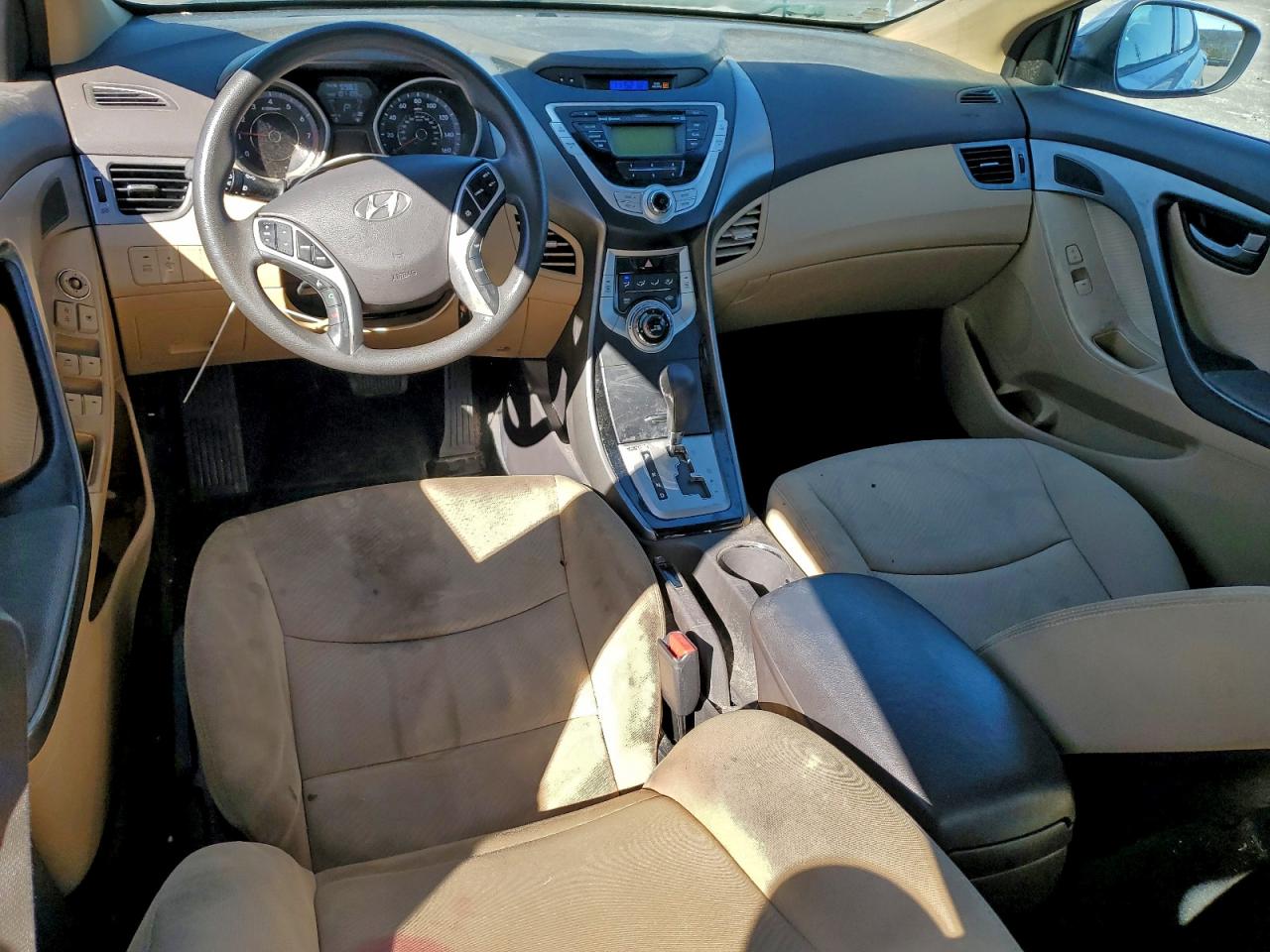 2012 HYUNDAI ELANTRA GLS photo 8