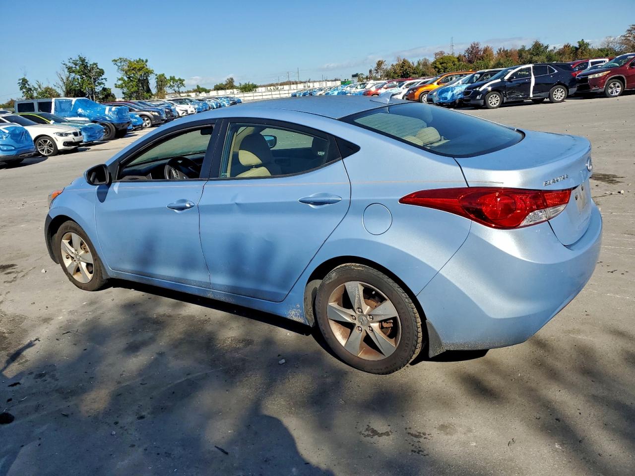 2012 HYUNDAI ELANTRA GLS photo 2