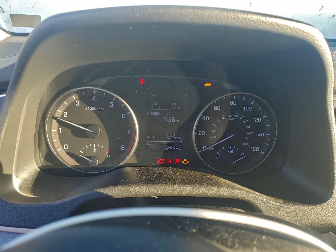 2017 HYUNDAI ELANTRA SE photo 9