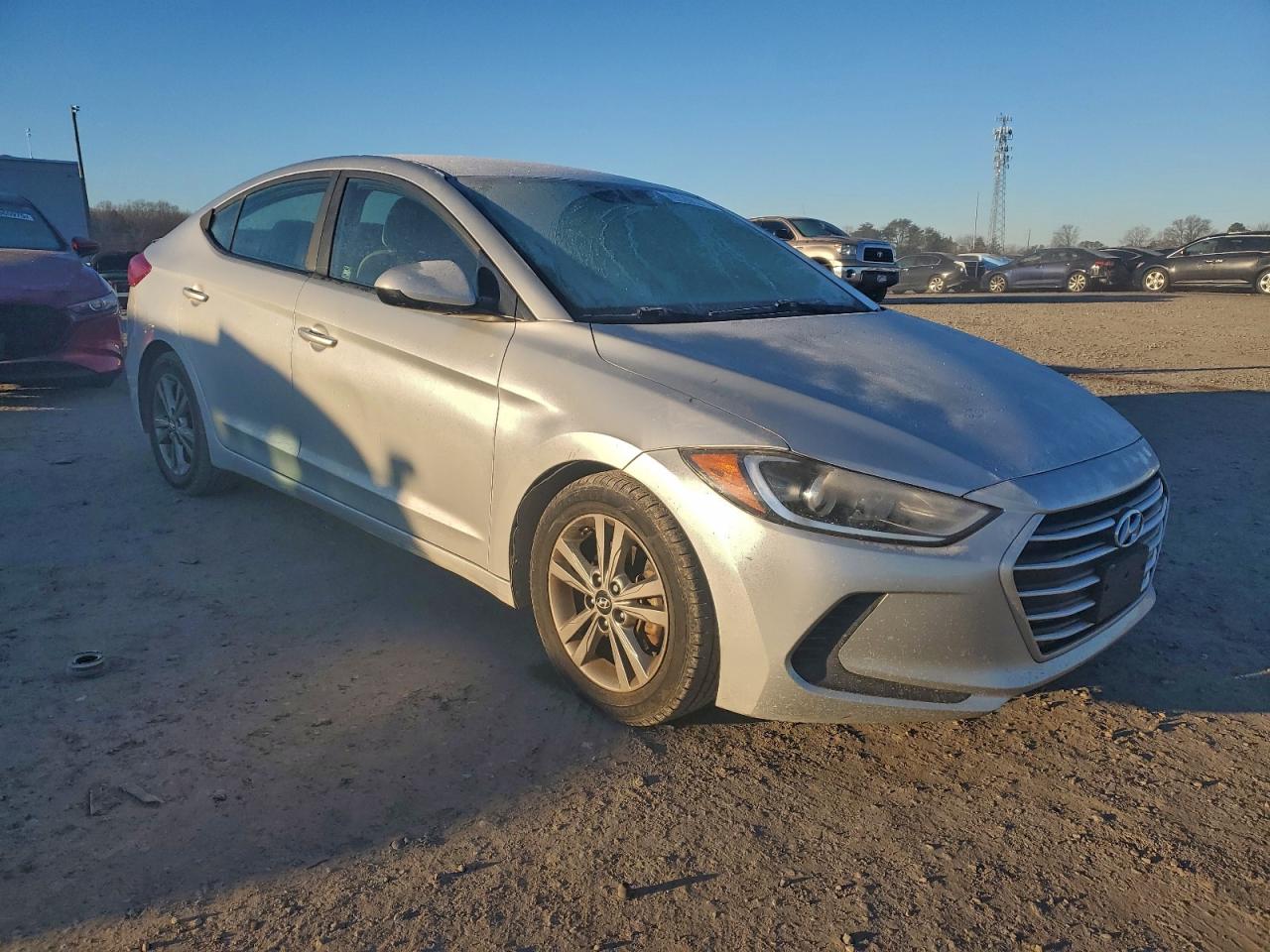 2017 HYUNDAI ELANTRA SE photo 4