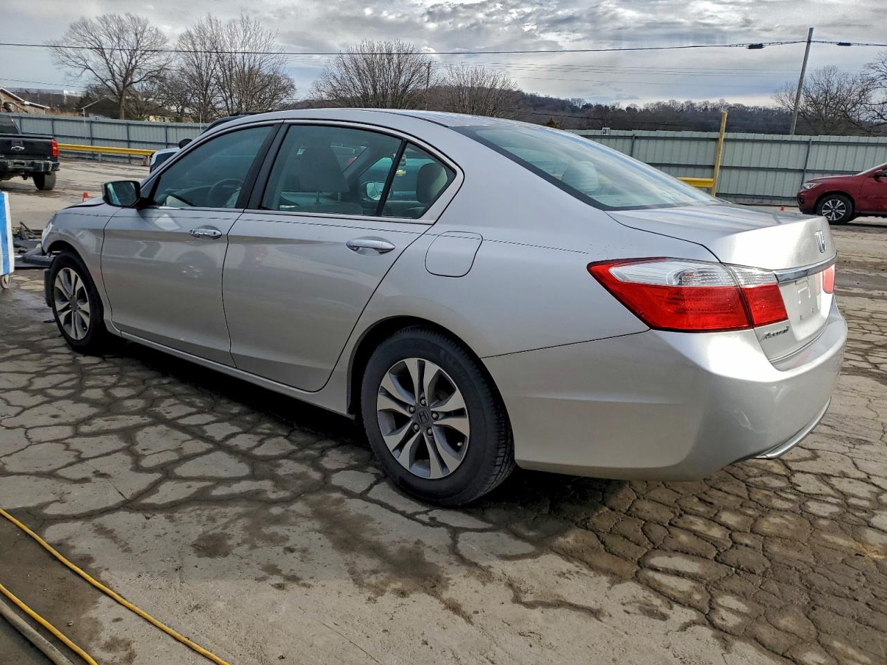 2013 HONDA ACCORD LX photo 2