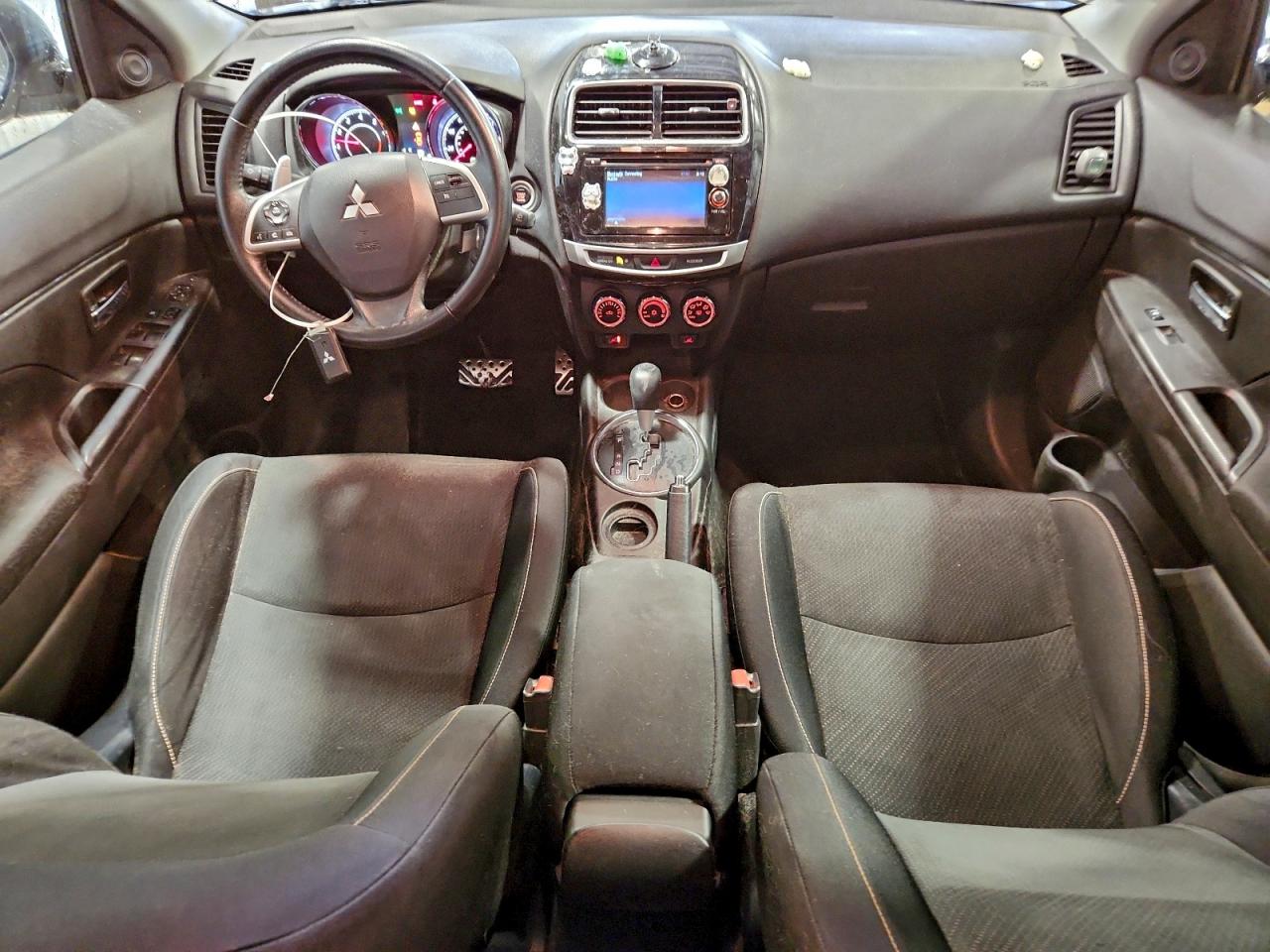 2015 MITSUBISHI OUTLANDER SPORT SE photo 15