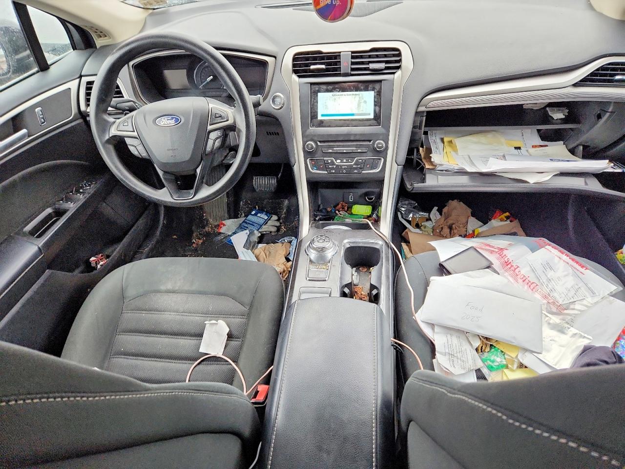 2018 FORD FUSION SE photo 15