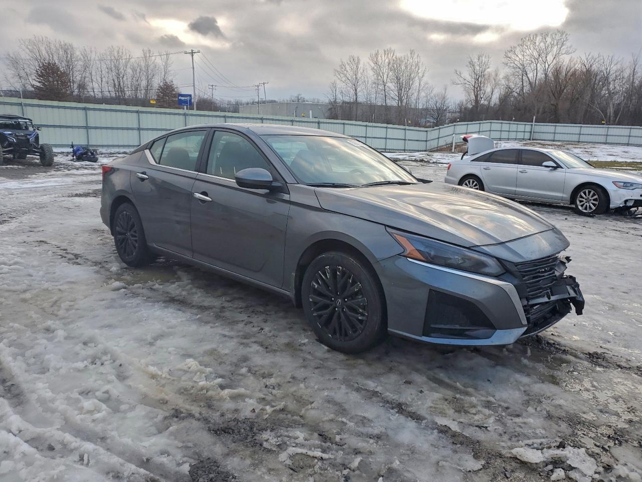2025 NISSAN ALTIMA SV photo 10