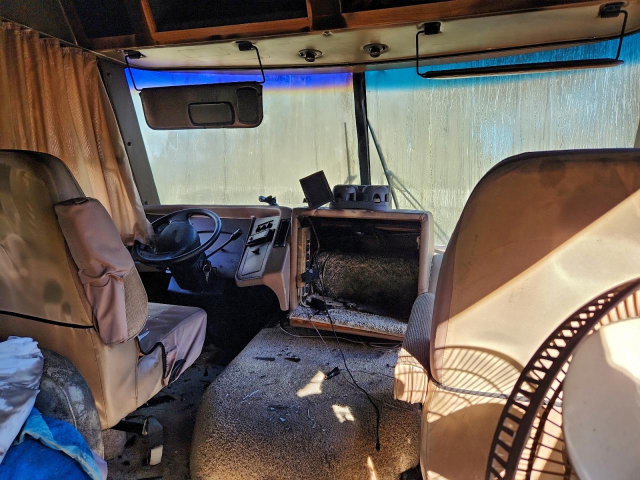 1999 FORD F550 SUPER DUTY STRIPPED CHASSIS photo 5