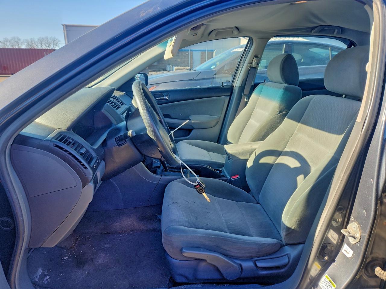 2005 HONDA ACCORD LX photo 13