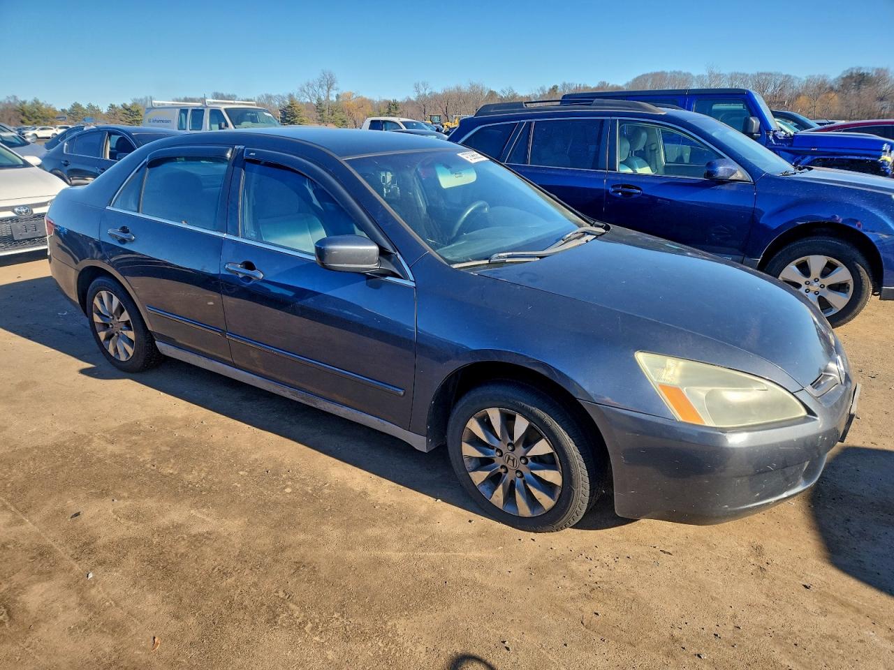2005 HONDA ACCORD LX photo 7
