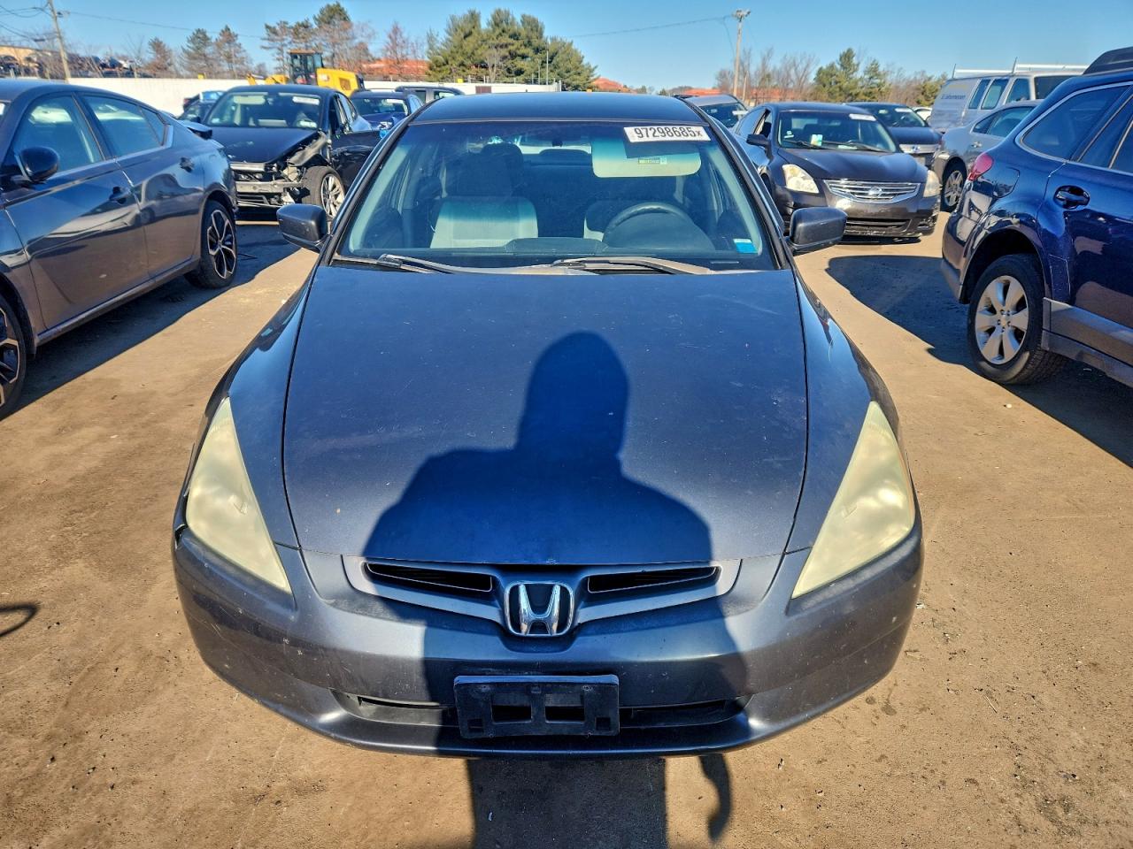 2005 HONDA ACCORD LX photo 9