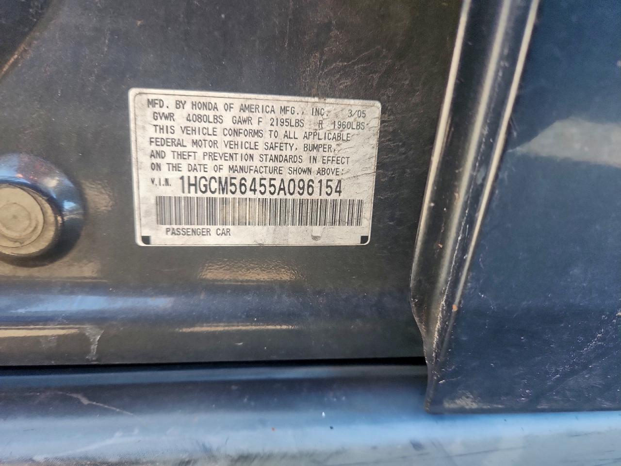 2005 HONDA ACCORD LX photo 23