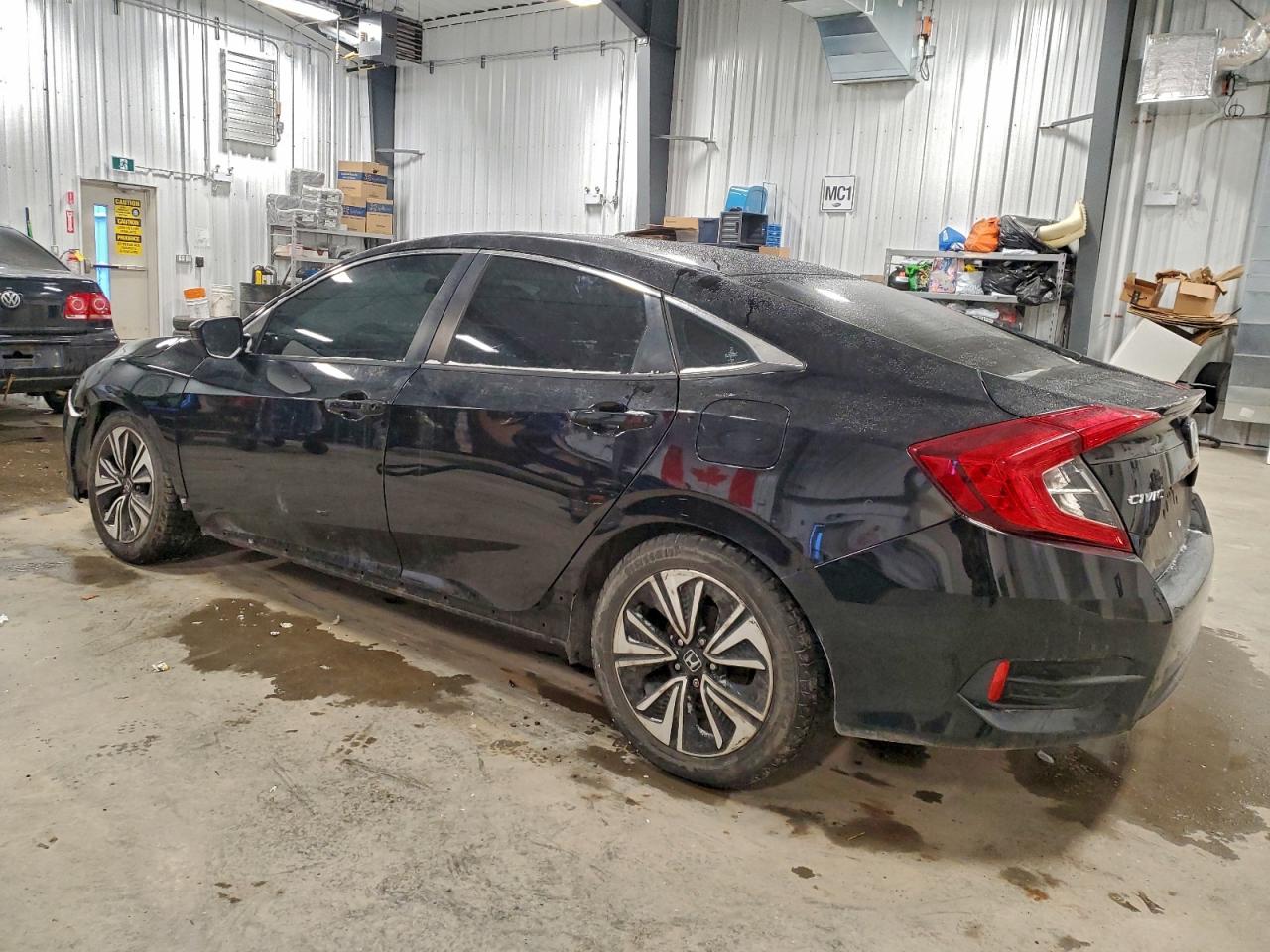 2016 HONDA CIVIC EX photo 2