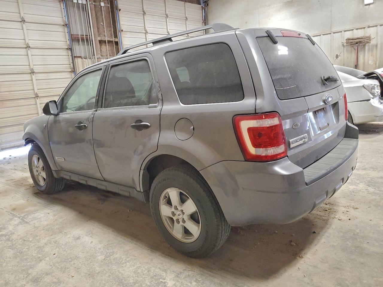 2008 FORD ESCAPE XLT photo 2