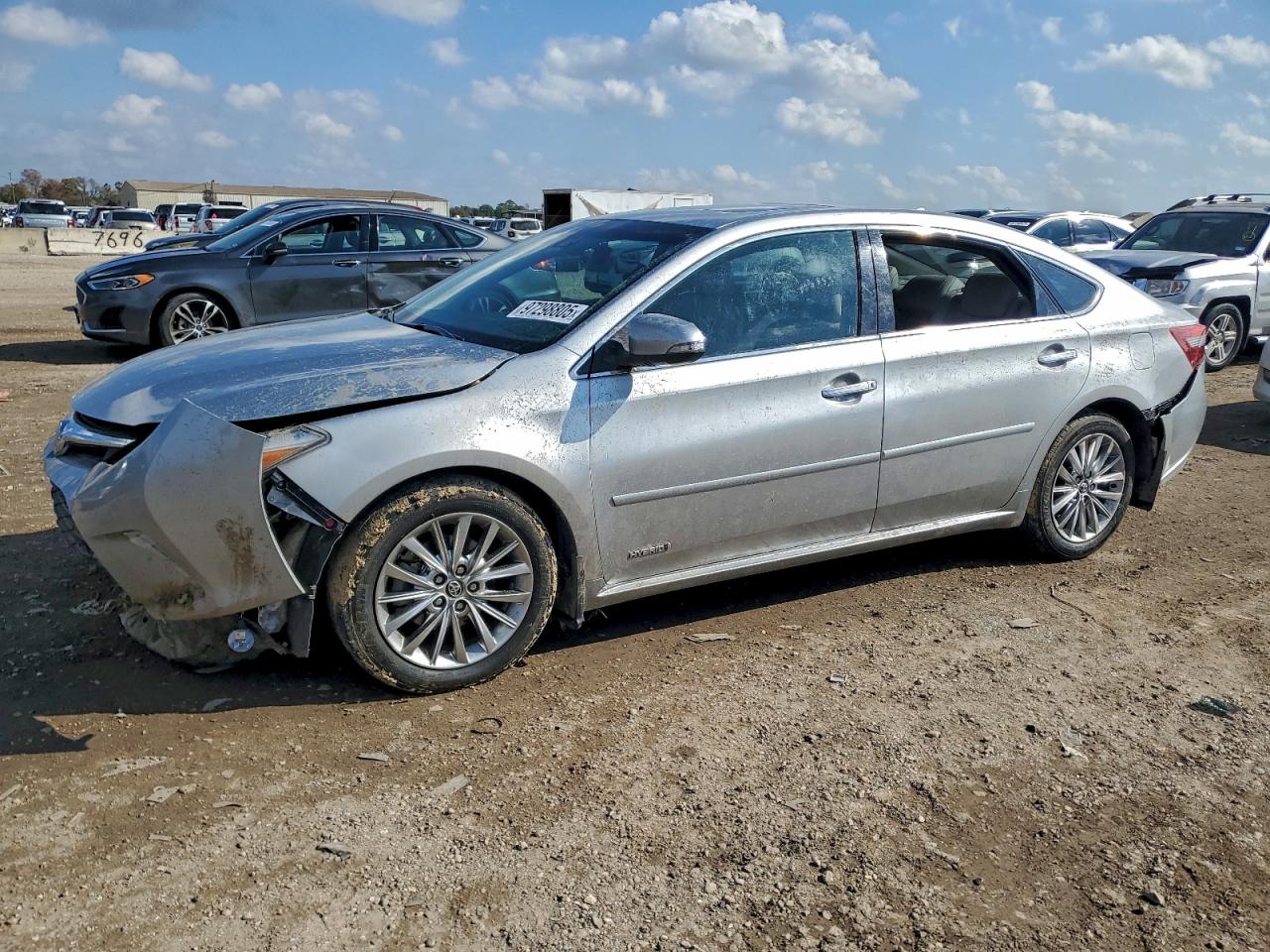 2016 TOYOTA AVALON