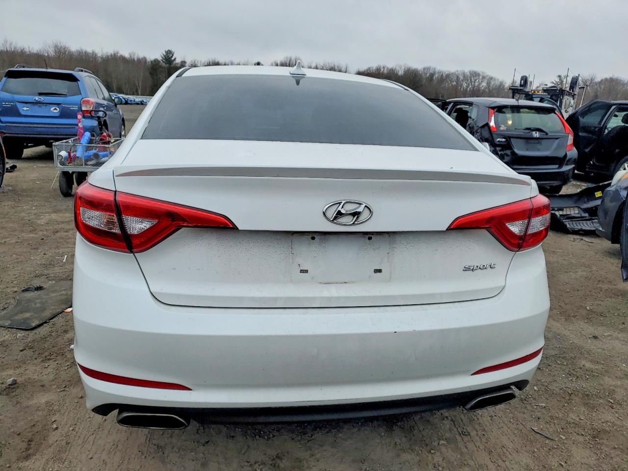 2017 HYUNDAI SONATA SPORT photo 6