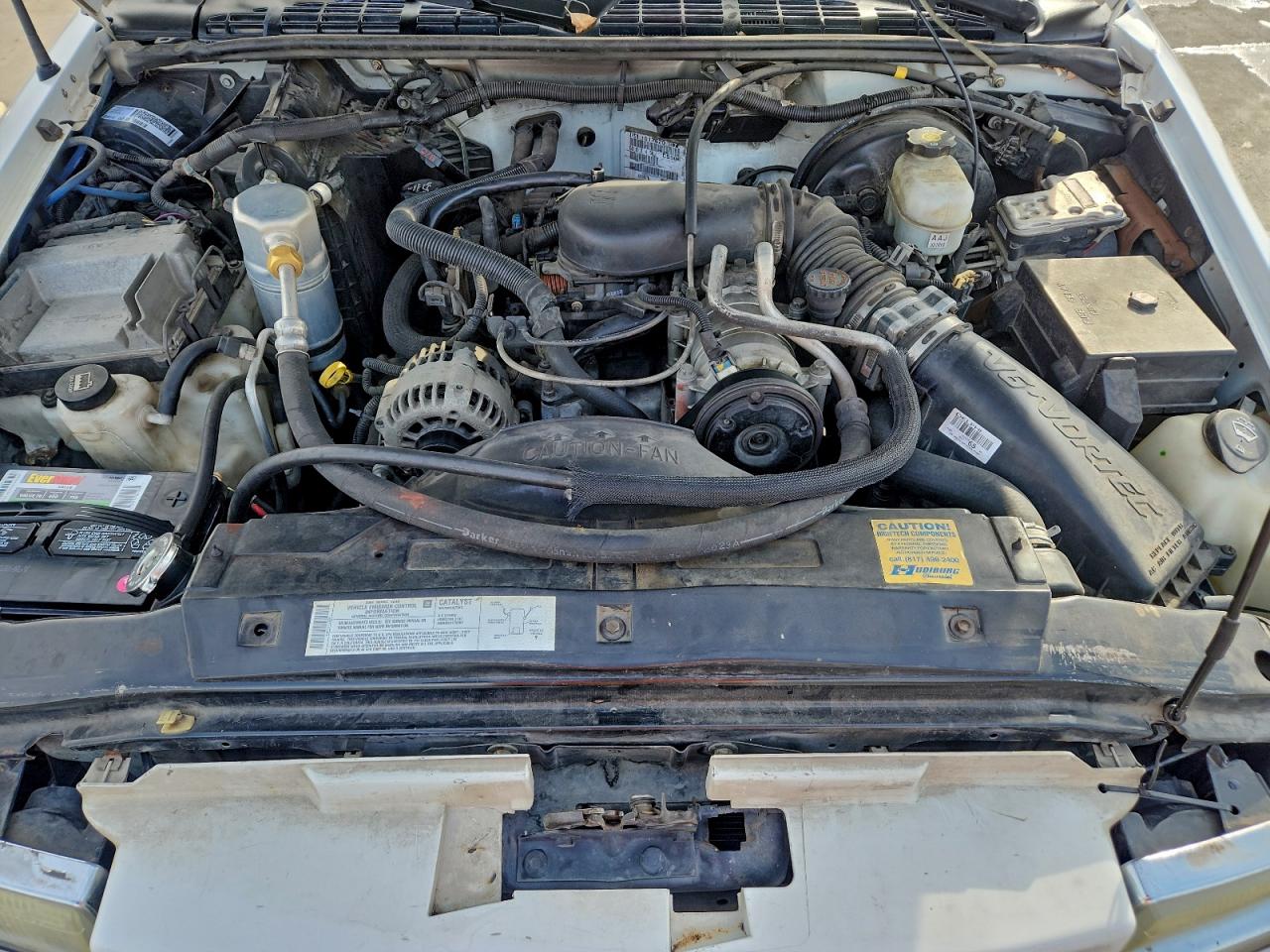 2004 CHEVROLET BLAZER photo 11