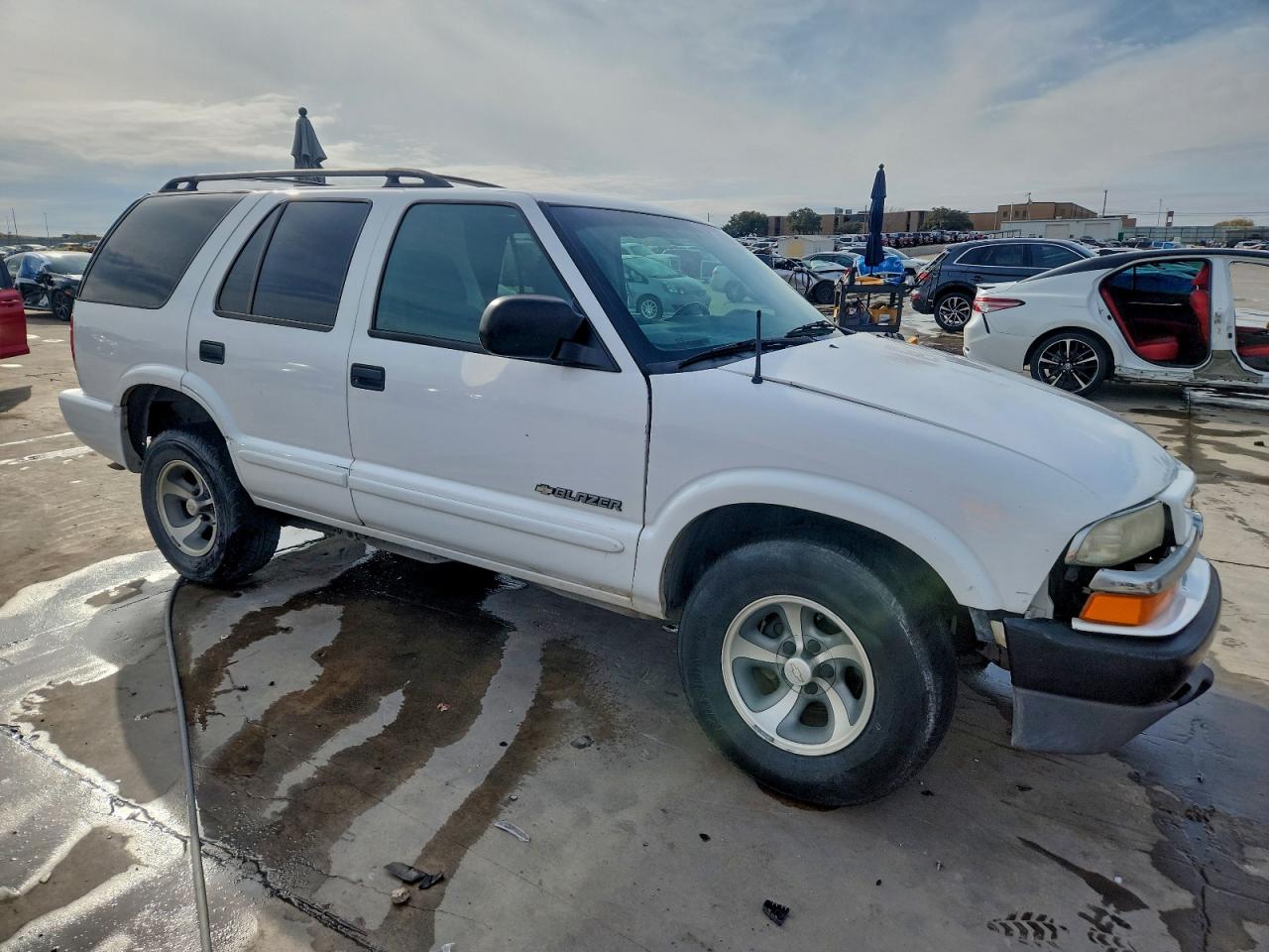 2004 CHEVROLET BLAZER photo 4