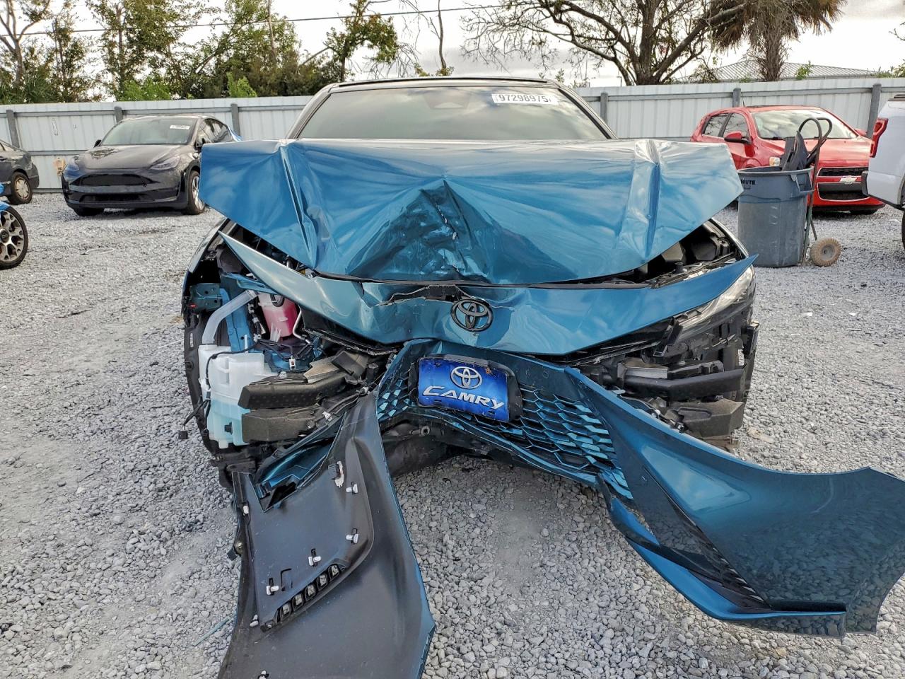 2025 TOYOTA CAMRY XSE photo 9
