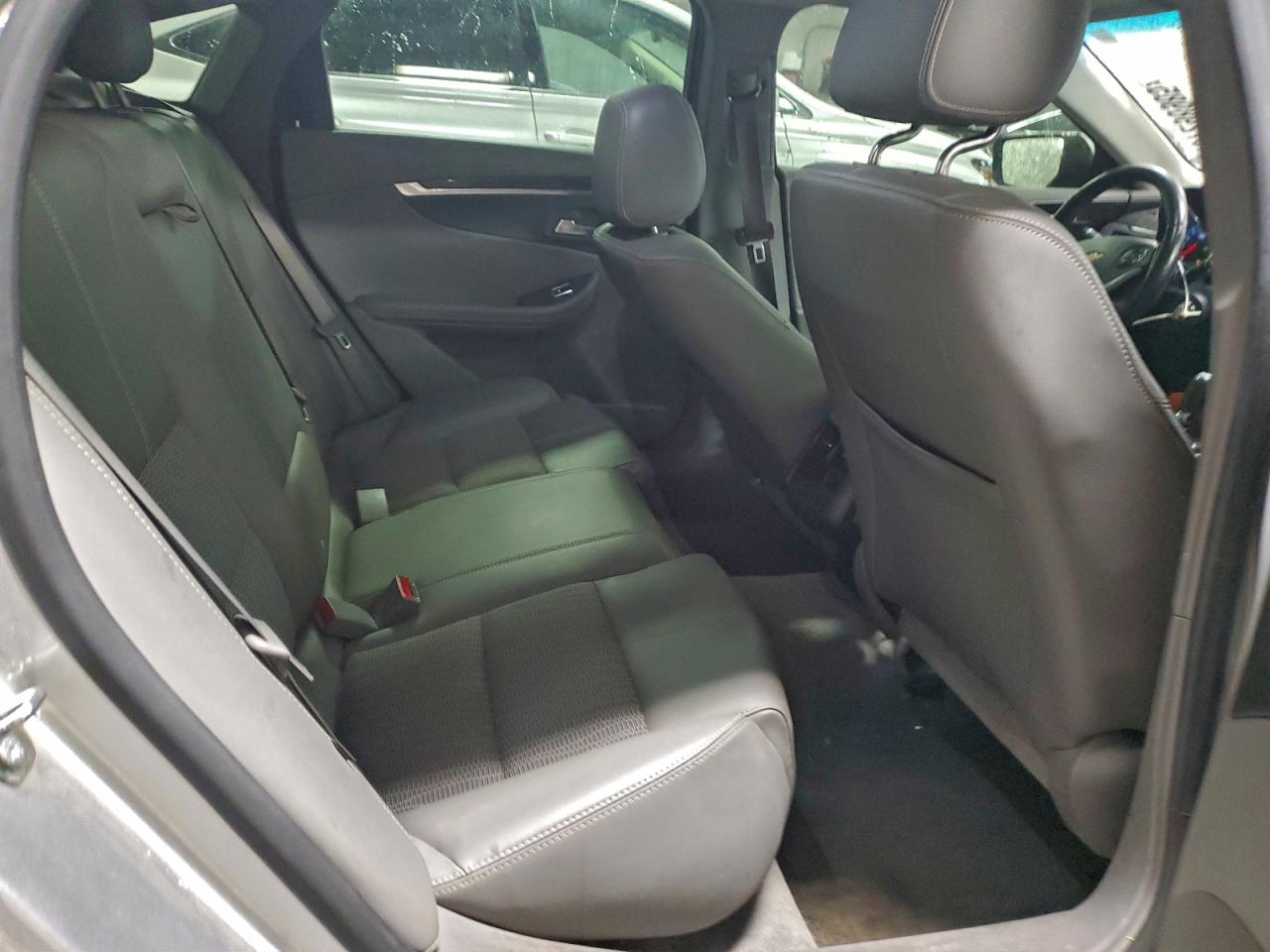 2015 CHEVROLET IMPALA LT photo 19